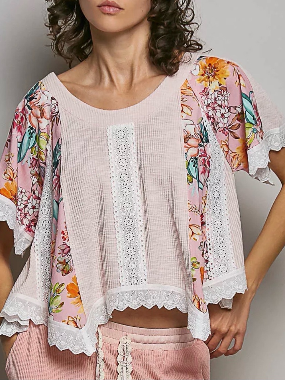 NEW POL : “The Lahana”Floral Lace-Trim Pink Women's Top